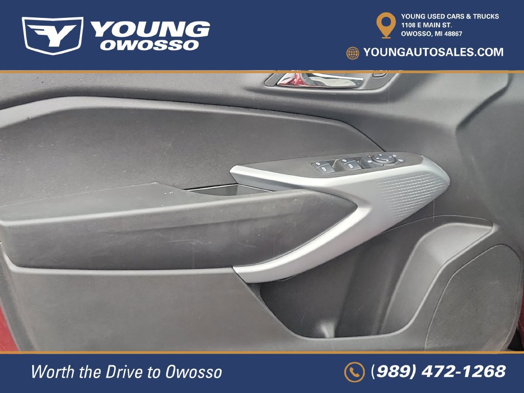Used 2025 Chevrolet Trax LS w/ LS Convenience Package FWD image 24