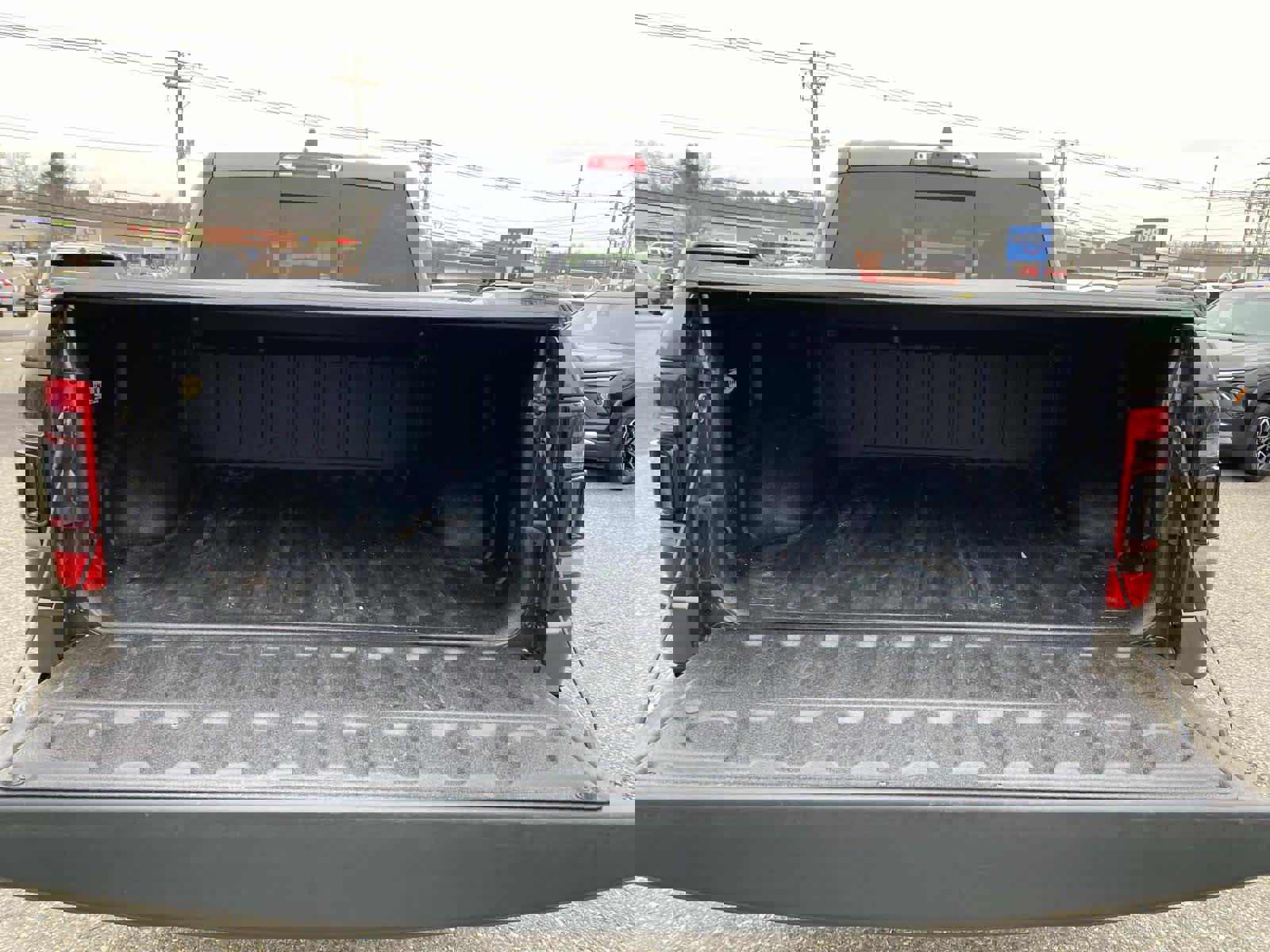 Used 2023 RAM 1500 Limited w/ Night Edition image 5