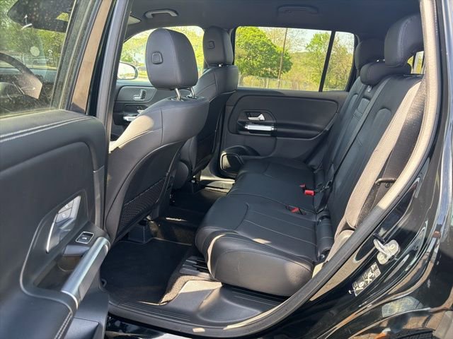 Used 2025 Mercedes-Benz GLB 250 image 15