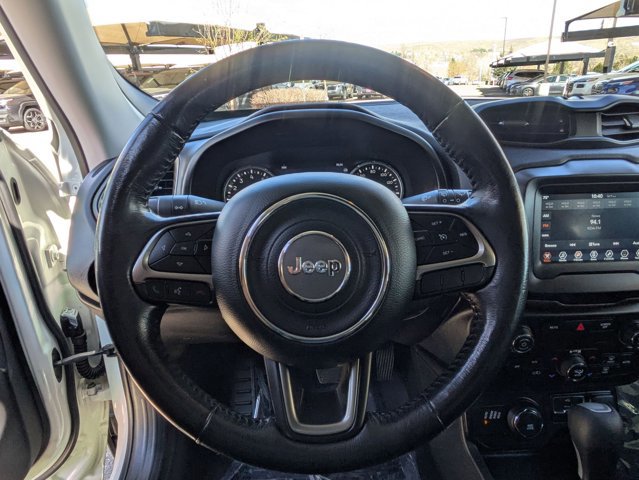 Used 2018 Jeep Renegade Limited w/ Safety & Security Group image 19