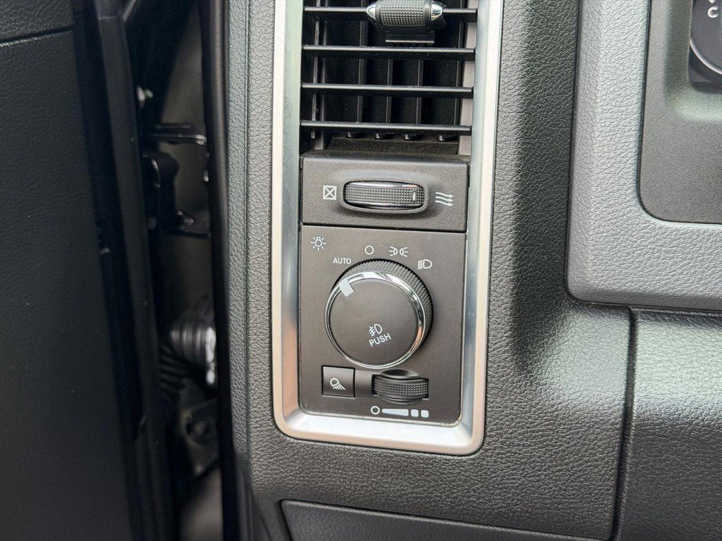 Used 2015 RAM 1500 Big Horn image 15