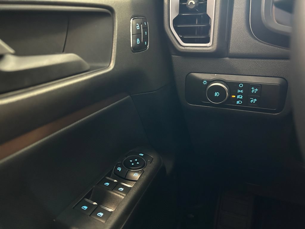 Used 2026 Ford Bronco Sport Outer Banks AWD/4WD image 16