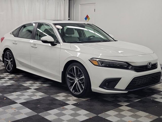 Certified 2024 Honda Civic Touring image 1