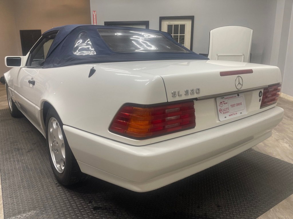 Used 1994 Mercedes-Benz SL 320 image 19