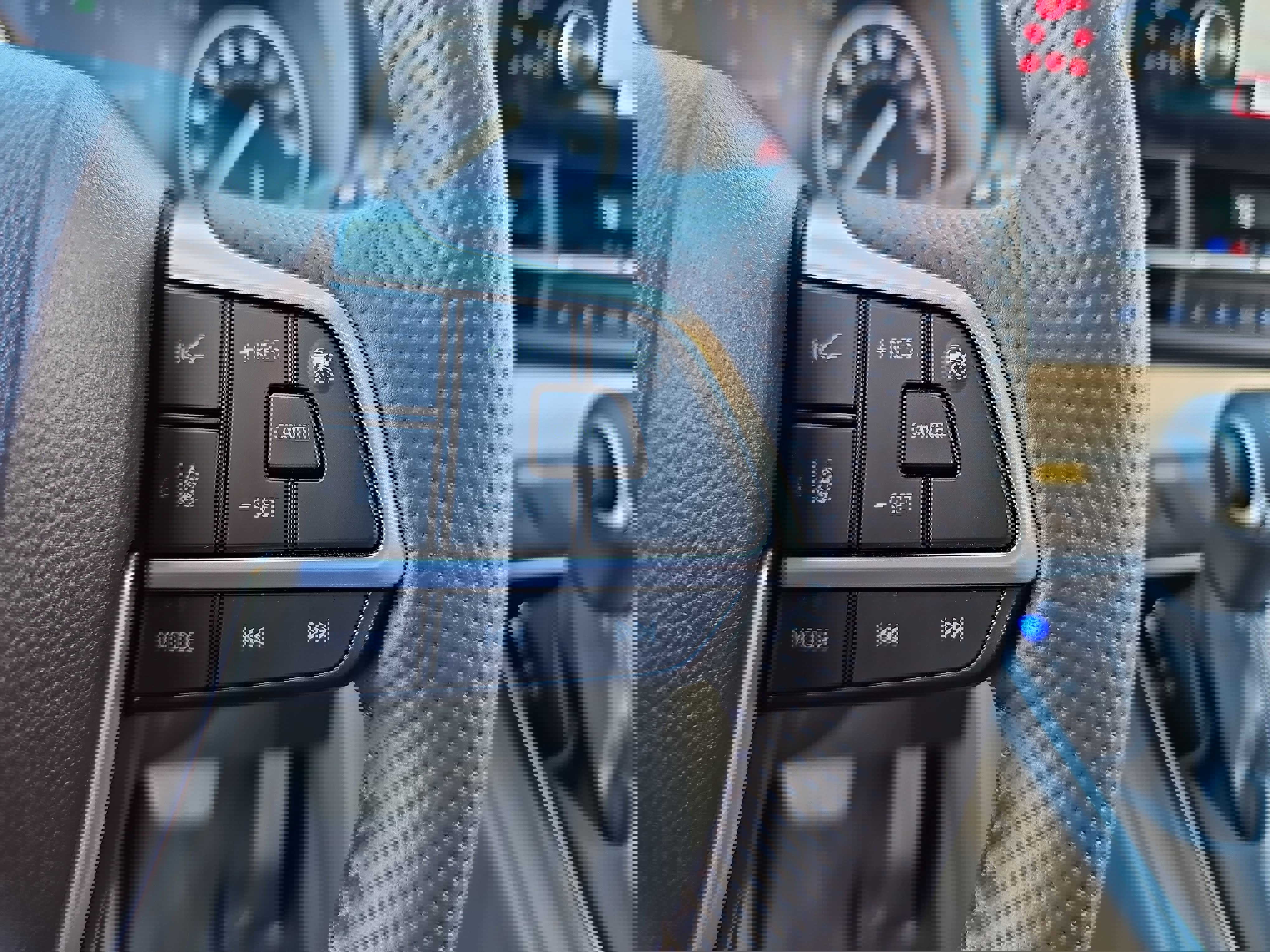 Used 2024 Toyota Sienna Platinum image 19