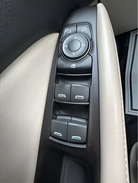 Used 2020 Buick Enclave Essence w/ Sun And Navigation Package image 22