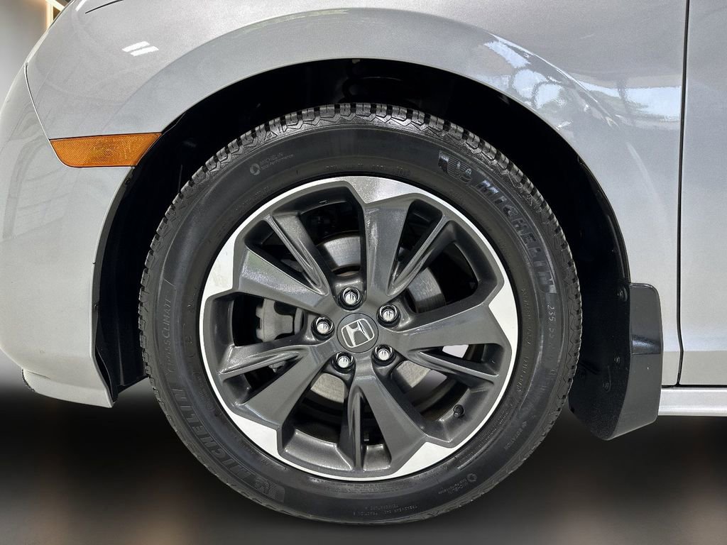 Used 2022 Honda Odyssey Elite image 9