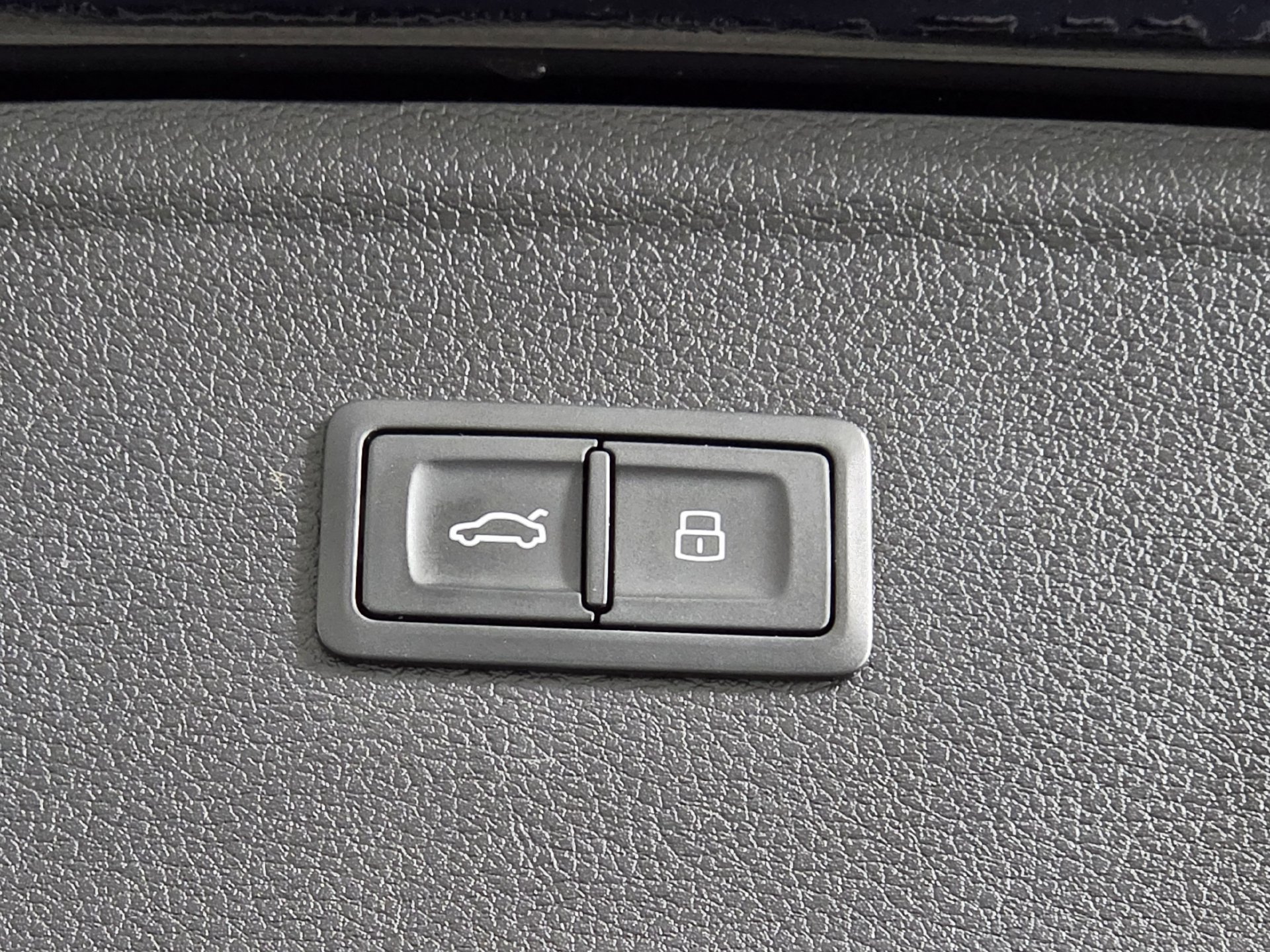 Used 2021 Audi Q5 2.0T Premium w/ Convenience Package AWD/4WD image 47