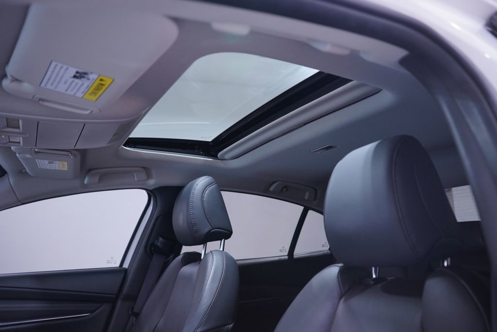 Used 2023 MAZDA MAZDA3 s image 8