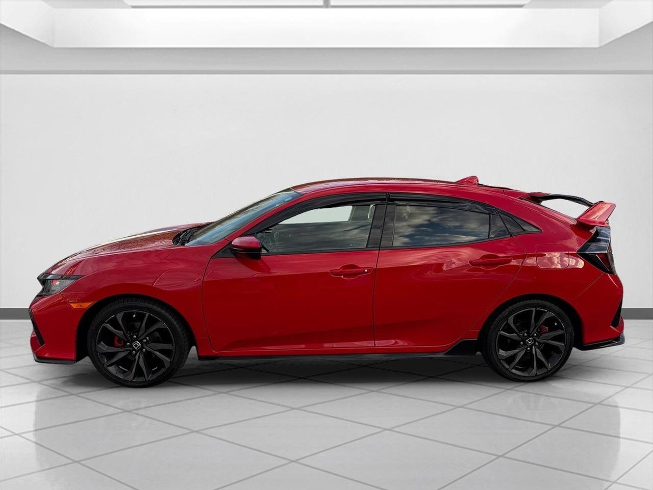 Used 2018 Honda Civic Sport image 4