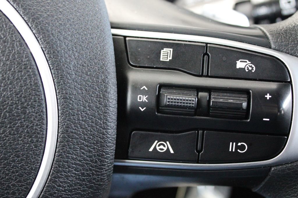 Used 2023 Kia Sportage LX image 31
