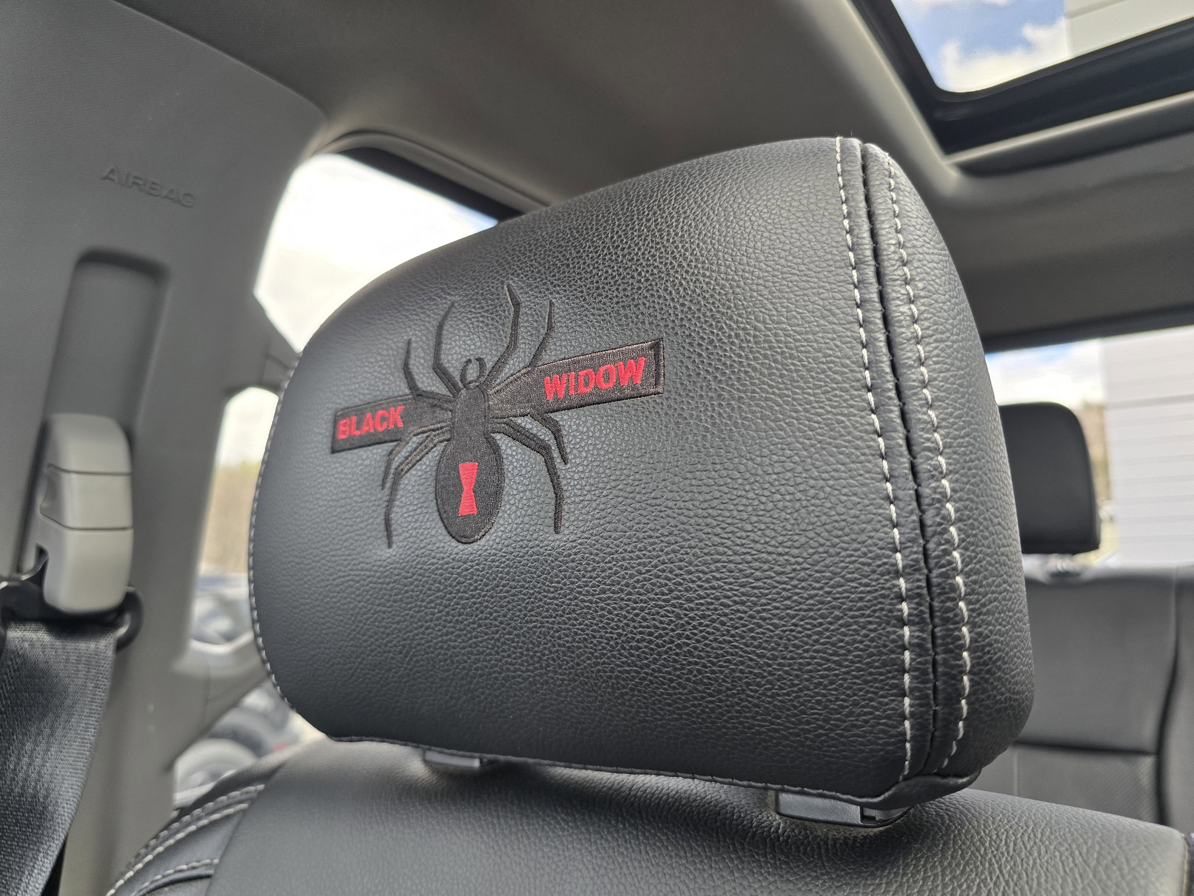 Used 2021 Ford F350 Lariat image 33