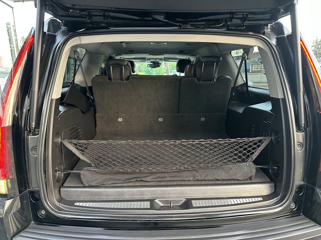 Used 2015 Cadillac Escalade ESV Luxury AWD/4WD image 8