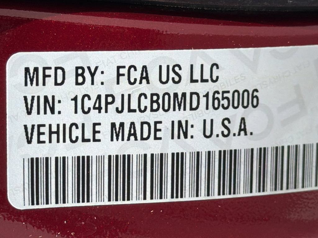Used 2021 Jeep Cherokee Latitude FWD image 31