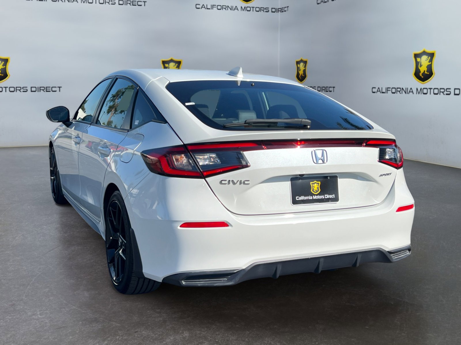 Used 2023 Honda Civic Sport image 3