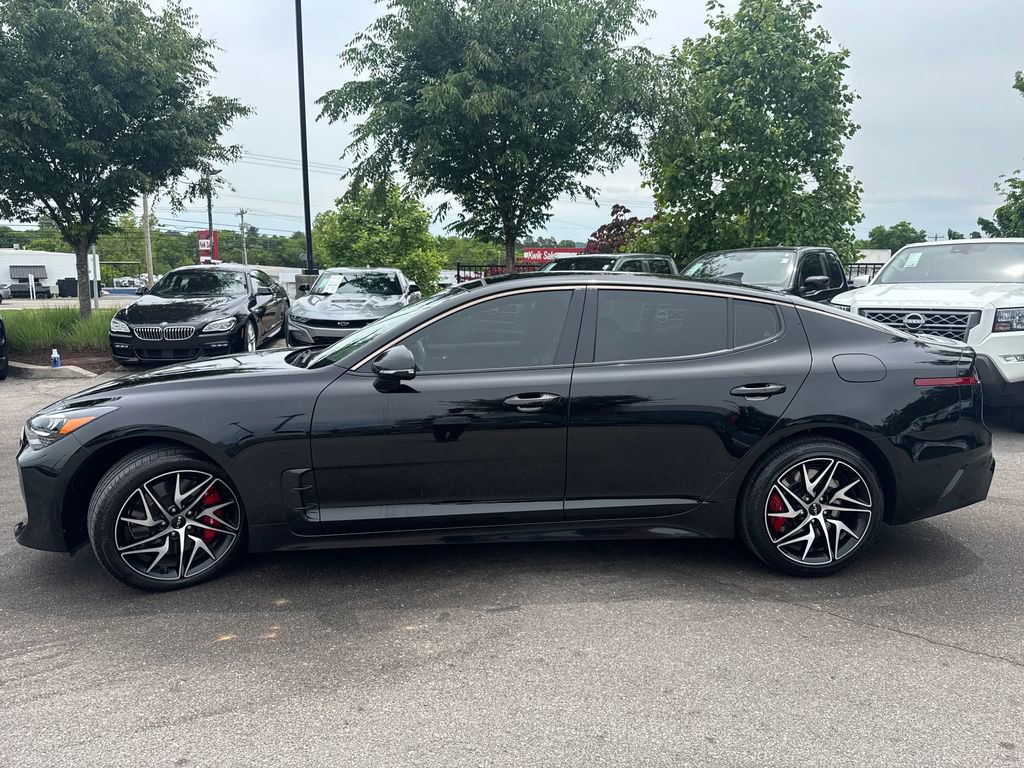 Used 2023 Kia Stinger GT-Line w/ Sun & Sound Package RWD image 4
