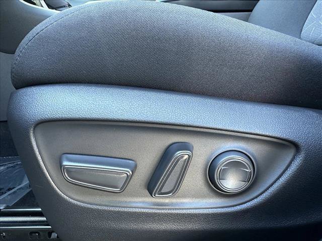 New 2025 Toyota RAV4 XLE image 12