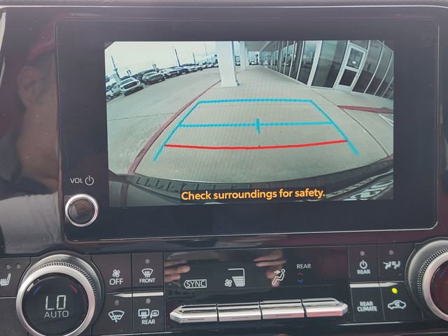 Used 2025 Toyota Highlander XSE AWD/4WD image 17