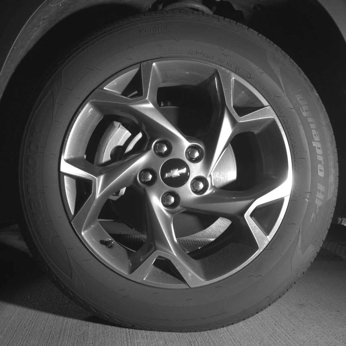 Used 2025 Chevrolet Trax LT w/ LT Convenience Package image 12