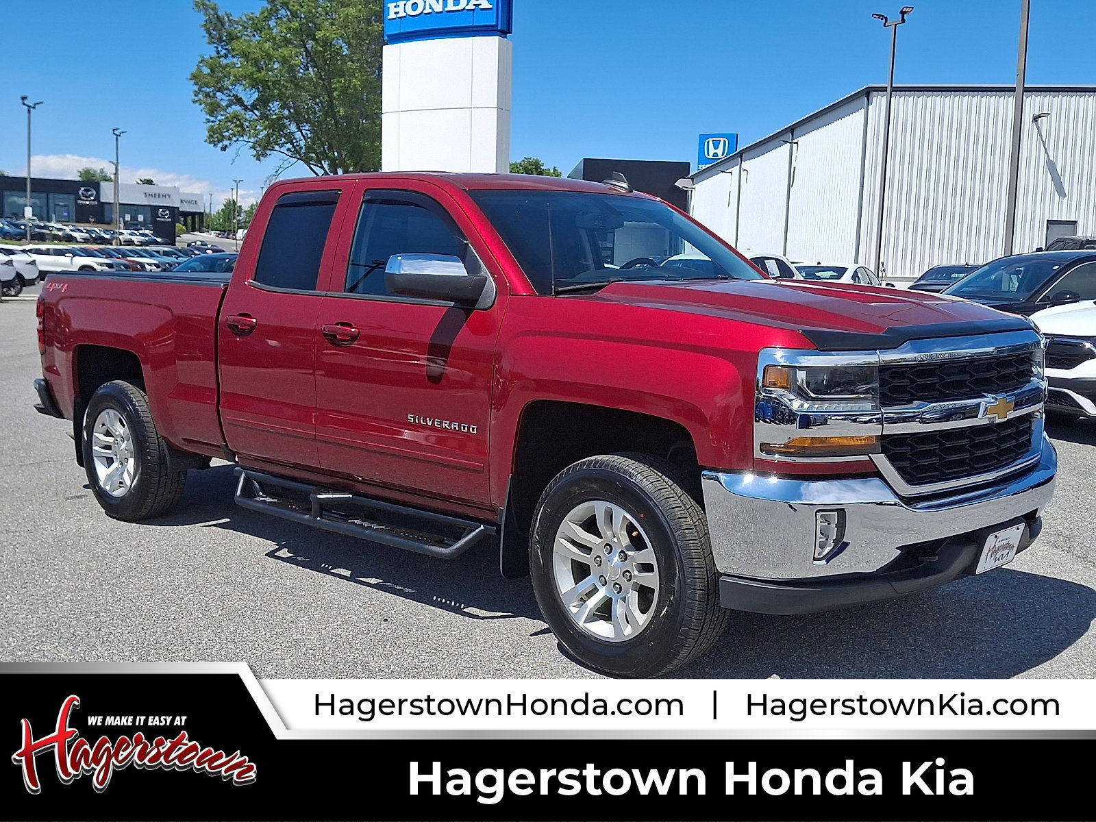 Used 2018 Chevrolet Silverado 1500 LT w/ All Star Edition AWD/4WD image 1