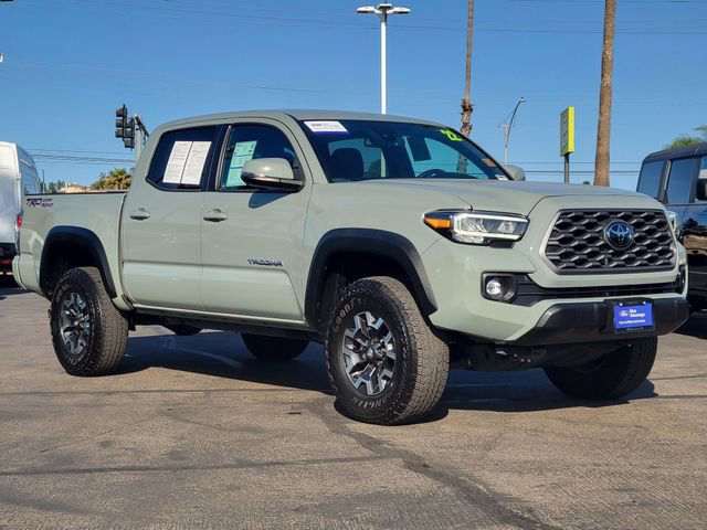 Used 2022 Toyota Tacoma TRD Off-Road w/ Technology Package RWD image 31
