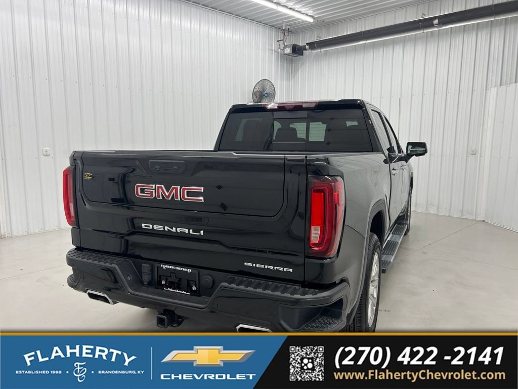 Used 2022 GMC Sierra 1500 Denali w/ Technology Package AWD/4WD video 3