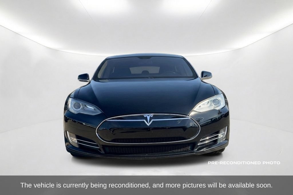 Used 2013 Tesla Model S Performance RWD image 2