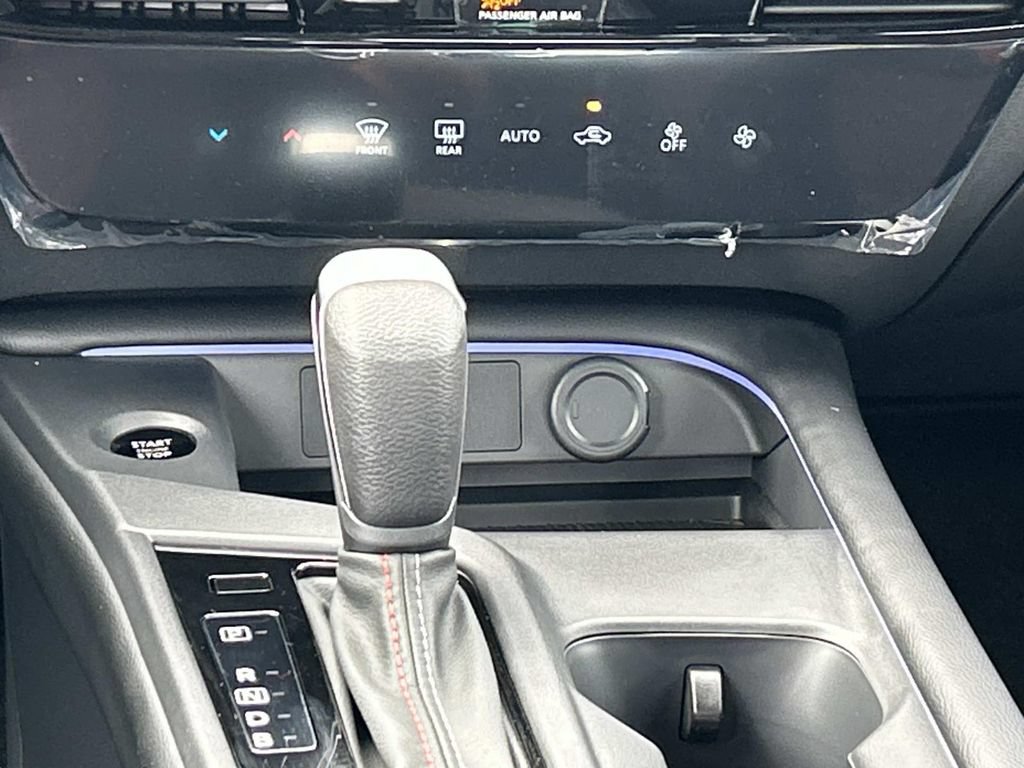 New 2026 Nissan Sentra SR w/ Floor Mat Package FWD image 24