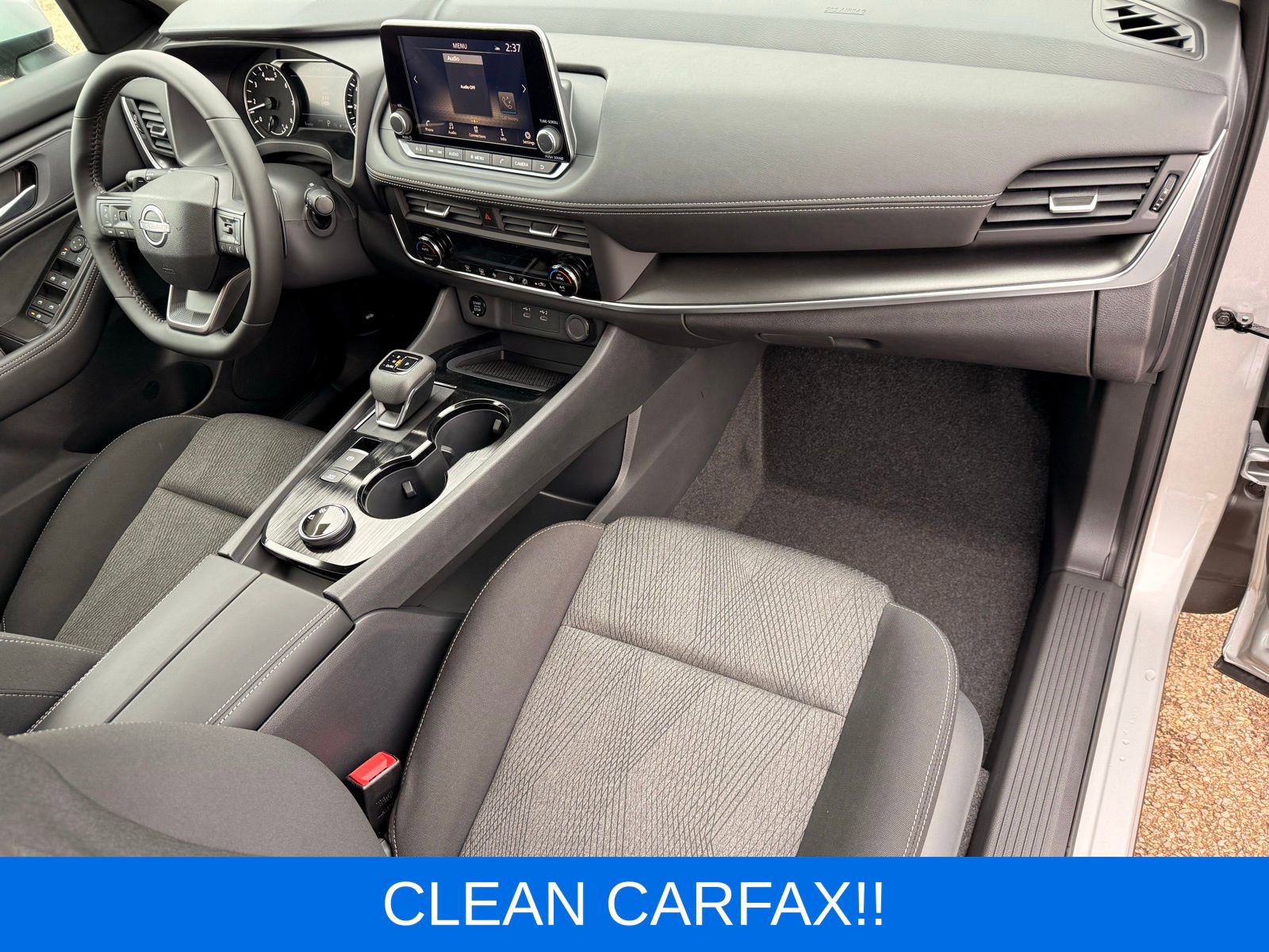 Used 2026 Nissan Rogue SV AWD/4WD image 15