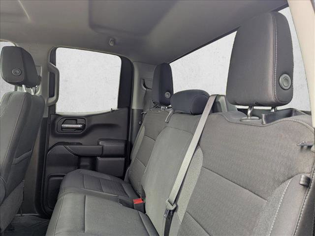 Used 2025 Chevrolet Silverado 1500 Custom image 15