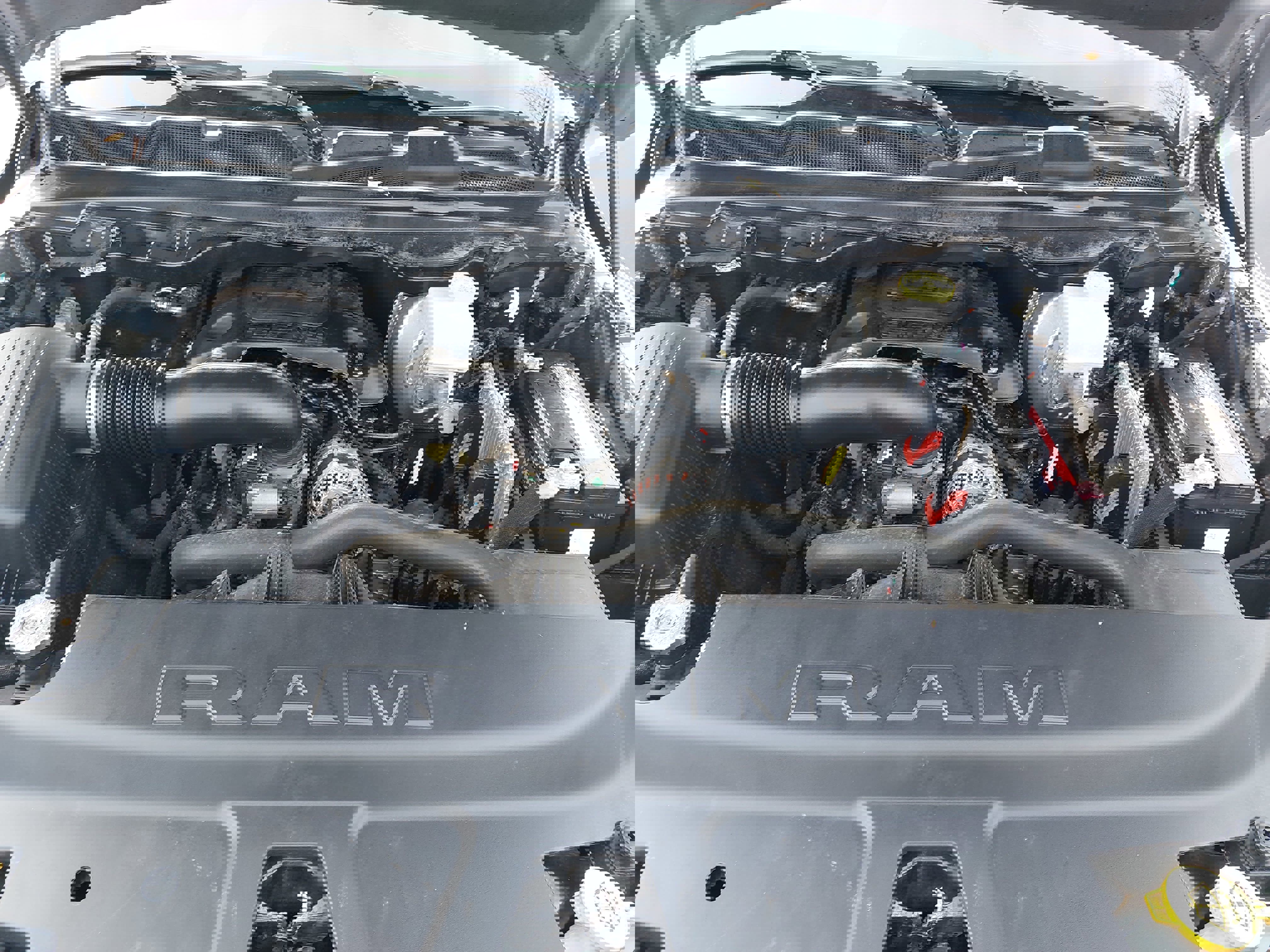 Used 2021 RAM 1500 Laramie image 33