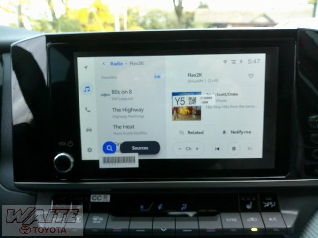 New 2026 Toyota Camry SE image 14