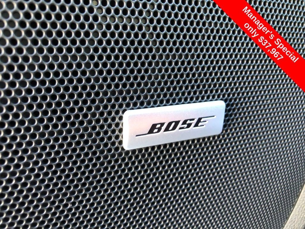 Certified 2024 Chevrolet Traverse RS image 21