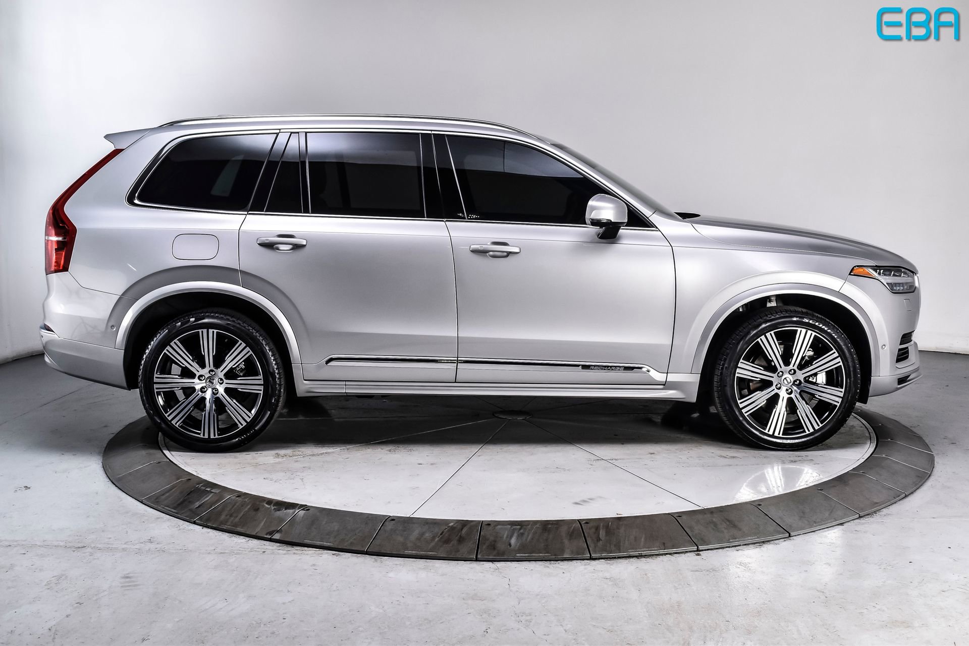 Used 2024 Volvo XC90 T8 Ultimate w/ Protection Package AWD/4WD image 7