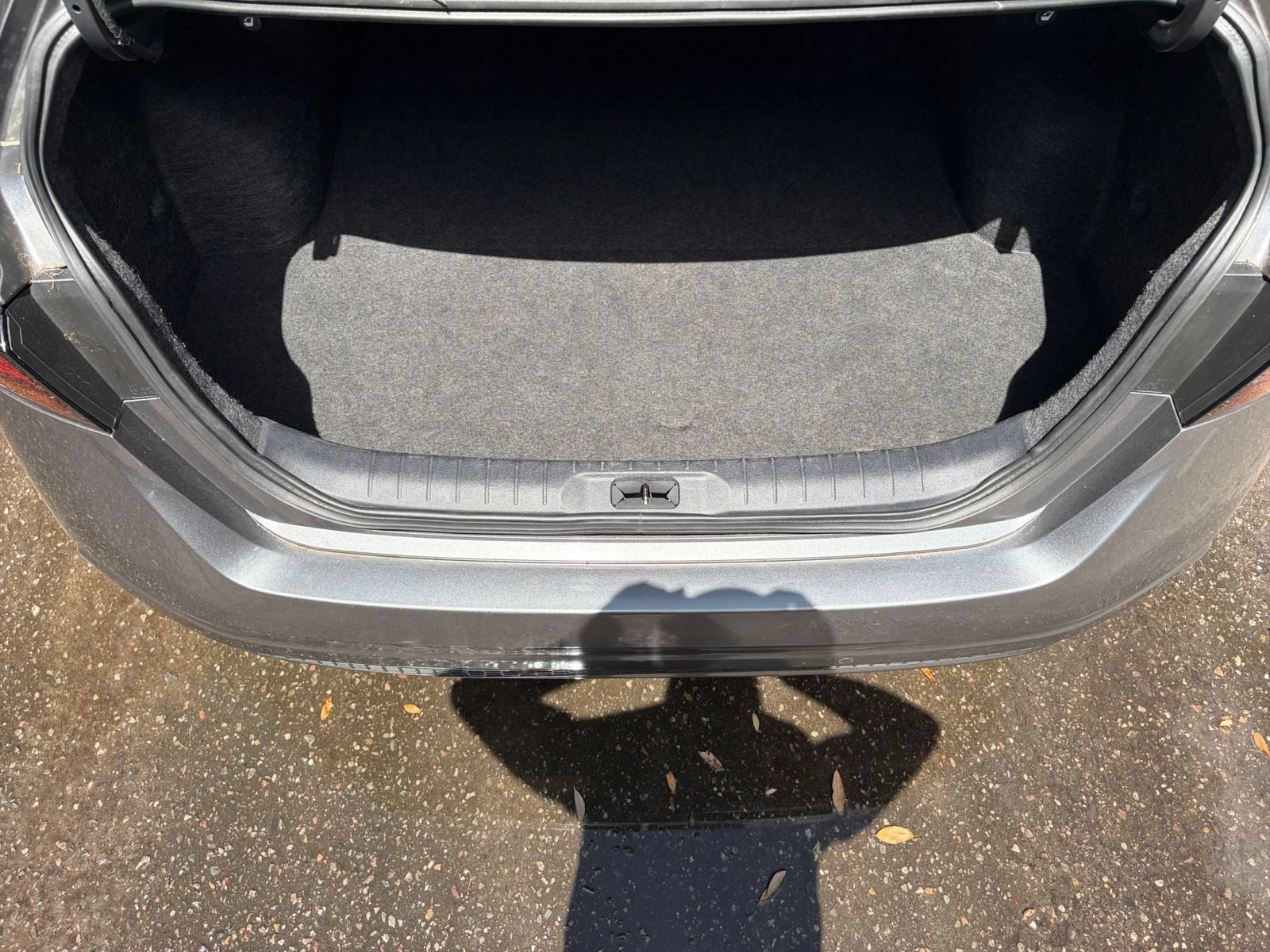 Used 2025 Nissan Altima 2.5 SV FWD image 26