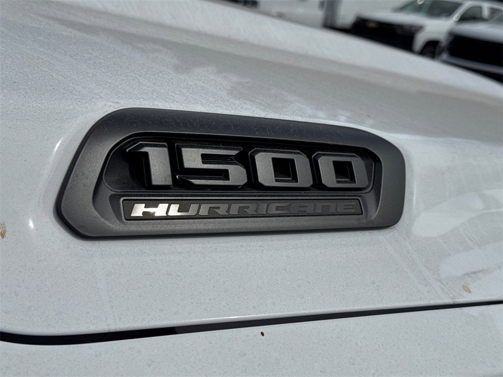 New 2026 RAM 1500 4x4 Crew Cab image 9