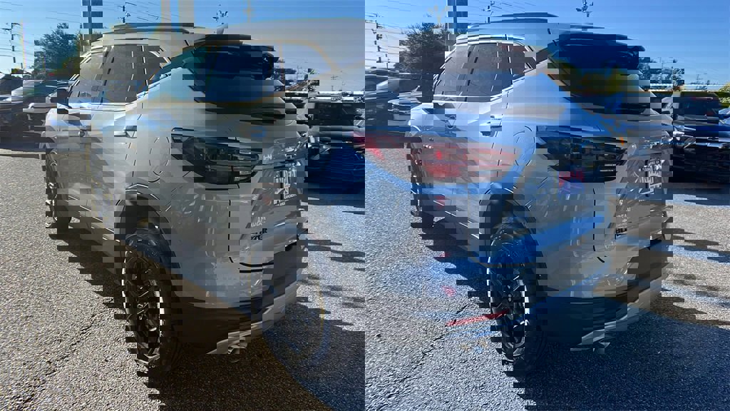 New 2025 Chevrolet Blazer LT w/ Midnight/Sport Edition image 7