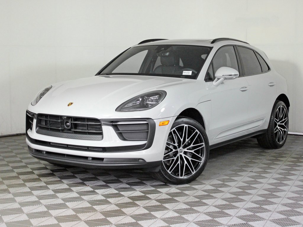 New 2026 Porsche Macan image 1