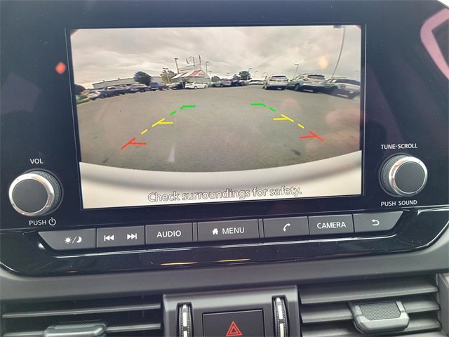 New 2025 Nissan Pathfinder S image 9