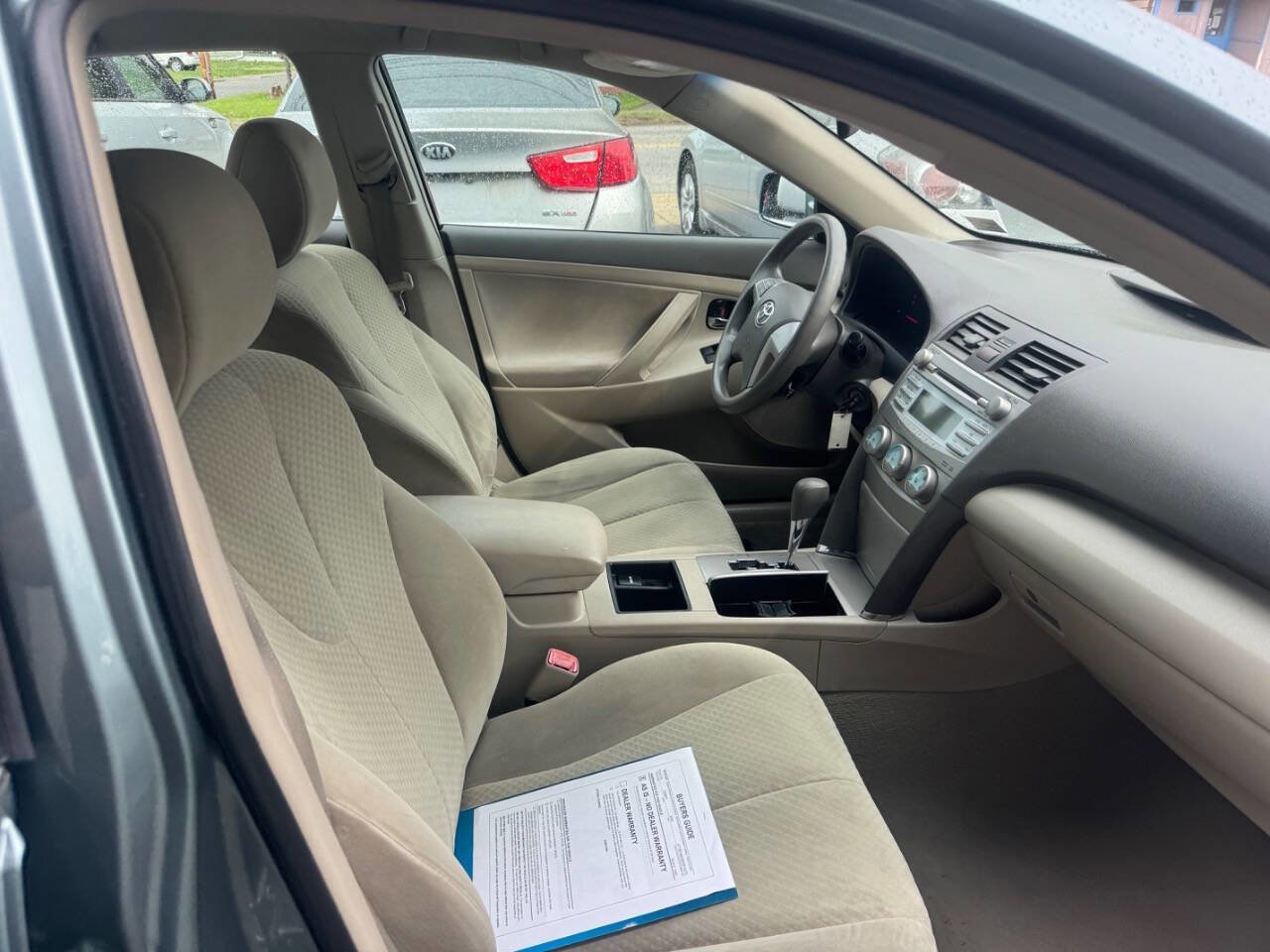 Used 2009 Toyota Camry SE FWD image 16