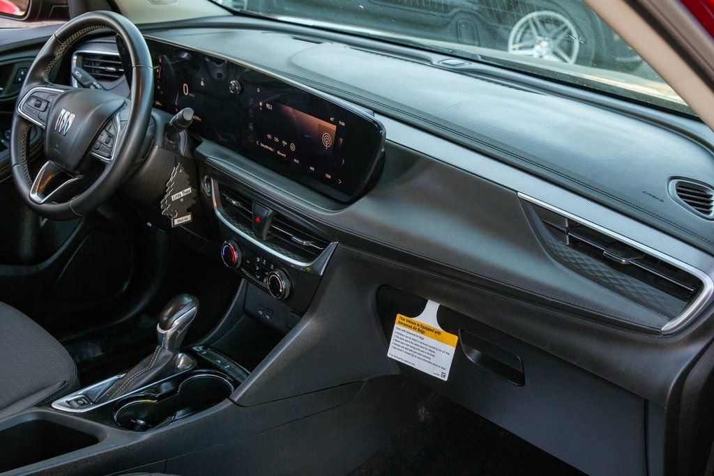Used 2024 Buick Encore GX Preferred image 10