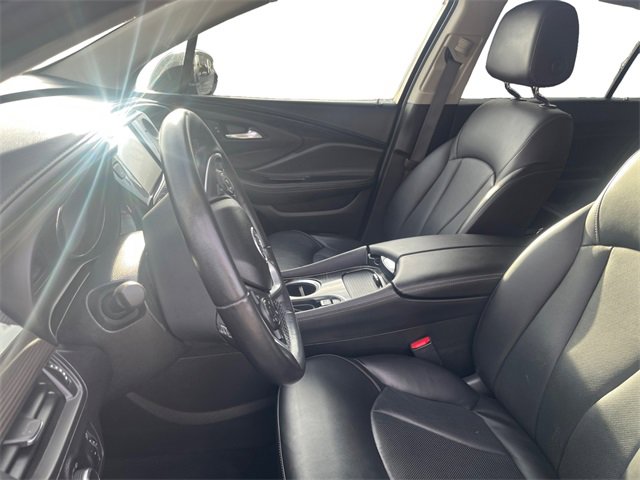 Used 2020 Buick Envision Essence image 9