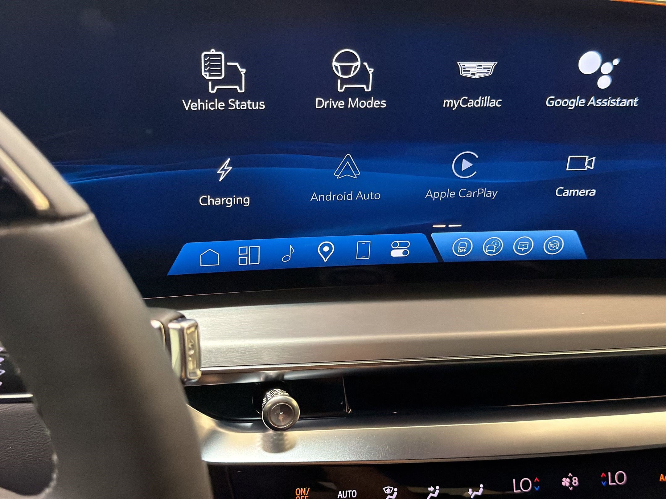 New 2026 Cadillac Lyriq Sport AWD/4WD image 21