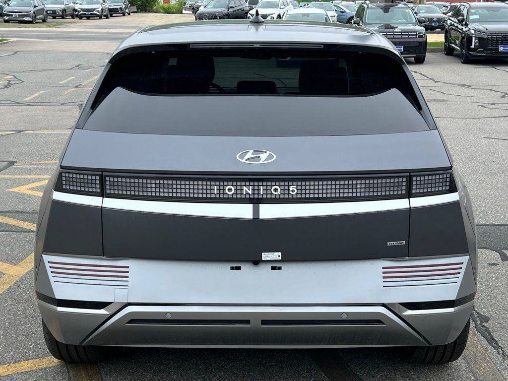New 2024 Hyundai Ioniq 5 Limited AWD/4WD image 4