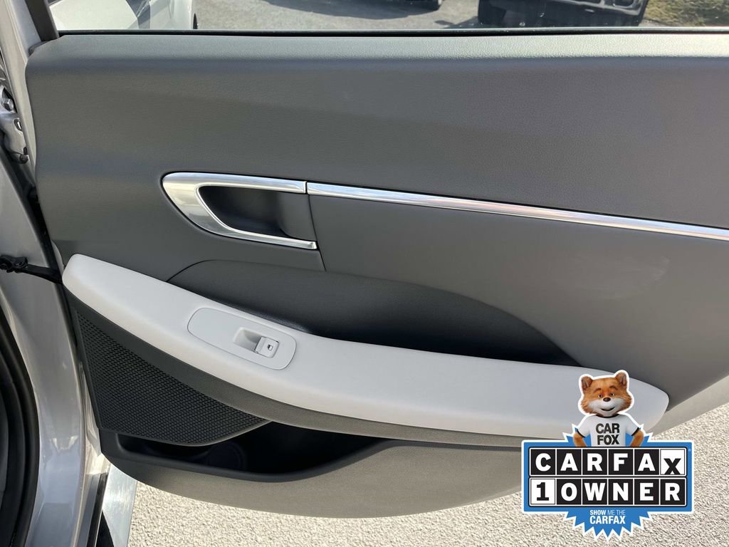 Used 2023 Hyundai Sonata SEL image 18
