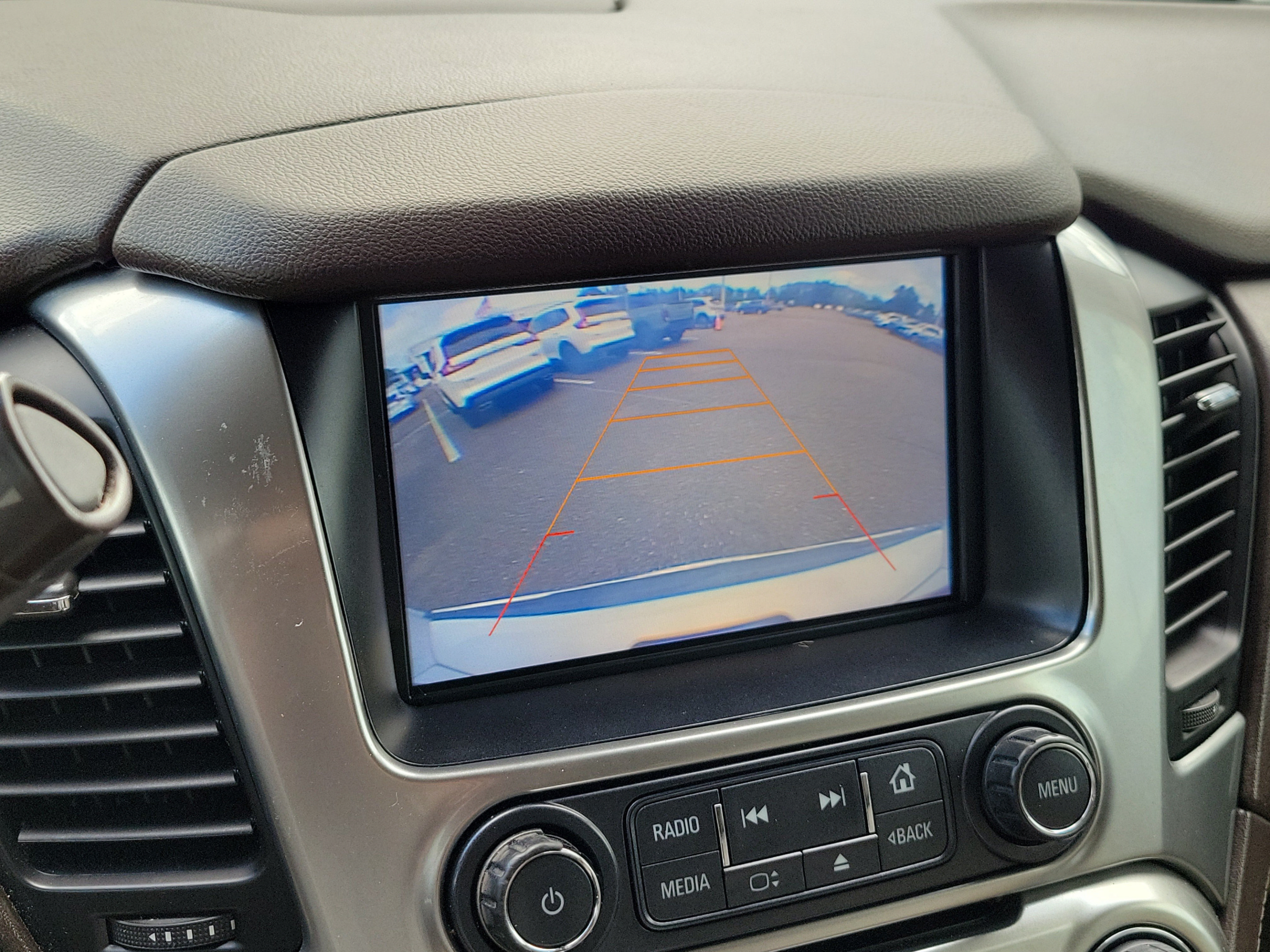 Used 2016 Chevrolet Suburban LTZ RWD image 36