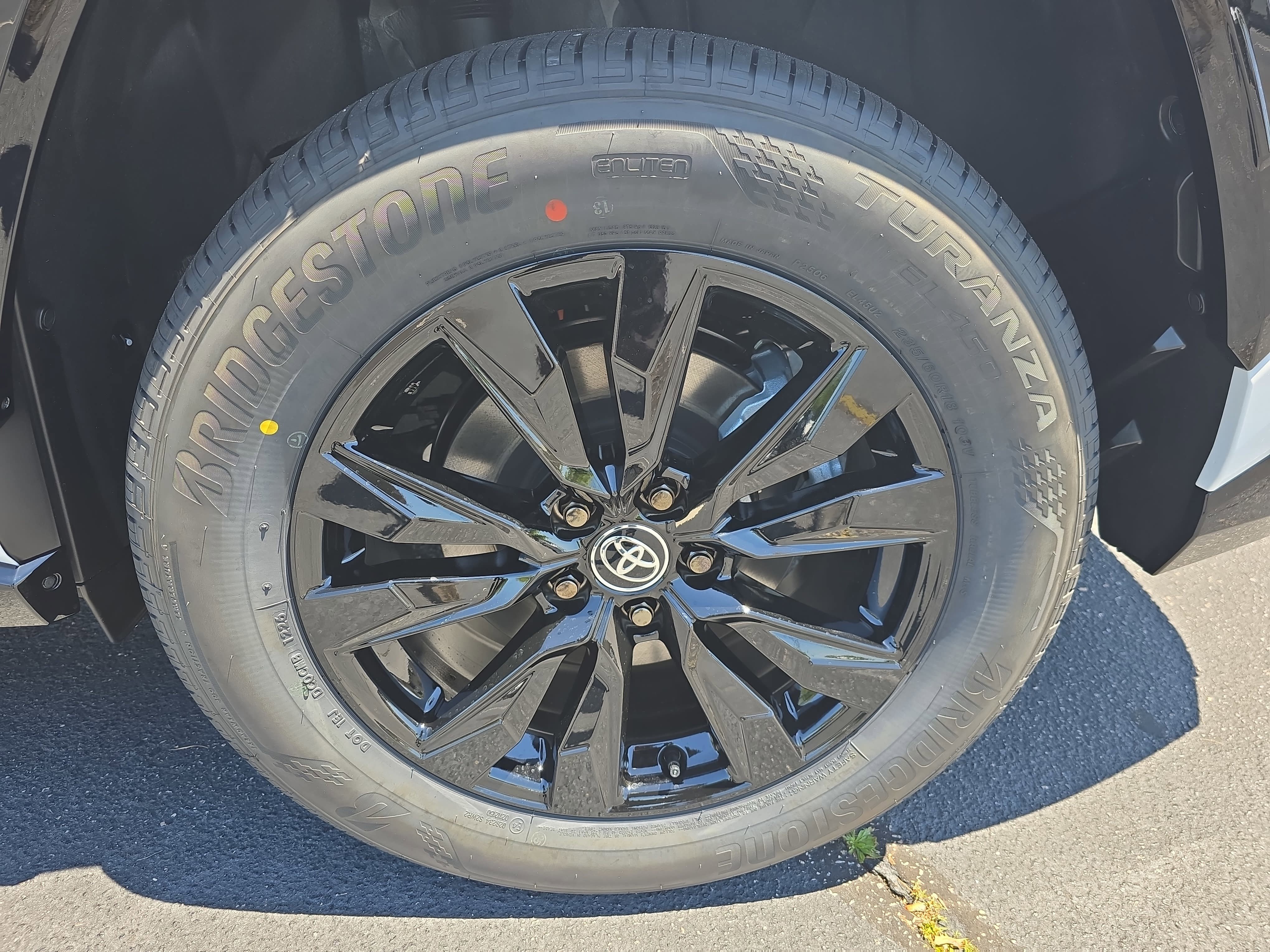 New 2026 Toyota RAV4 SE AWD/4WD image 29