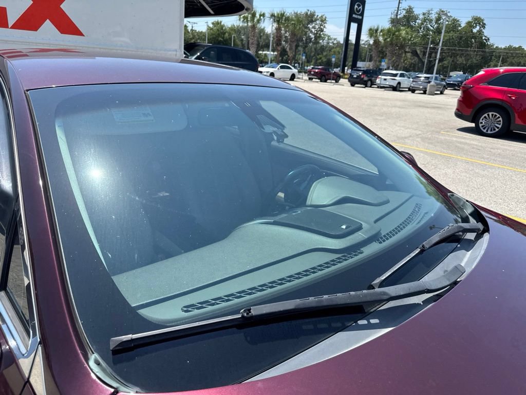 Used 2017 Lincoln MKZ Reserve w/ Luxury Package FWD image 32