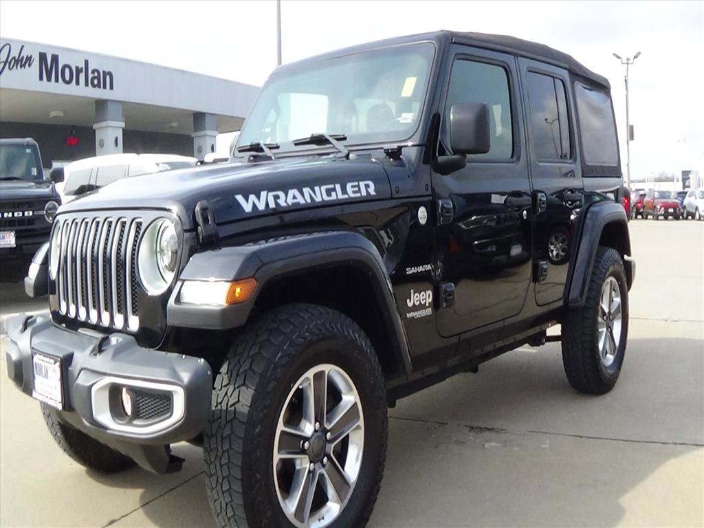 Used 2021 Jeep Wrangler Unlimited Sahara image 2