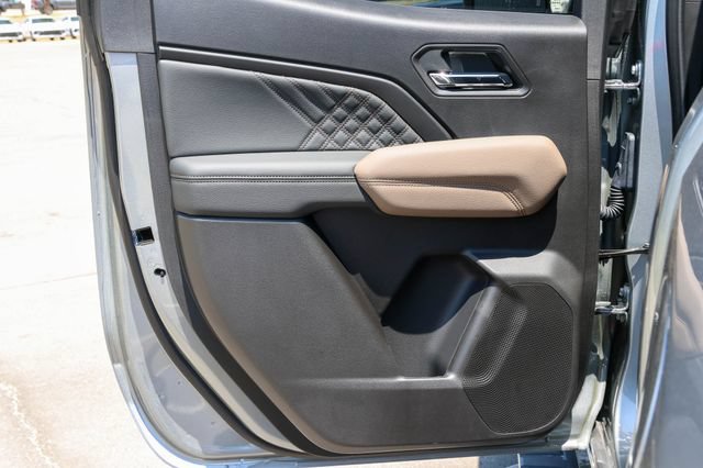 New 2026 GMC Canyon Denali AWD/4WD image 15